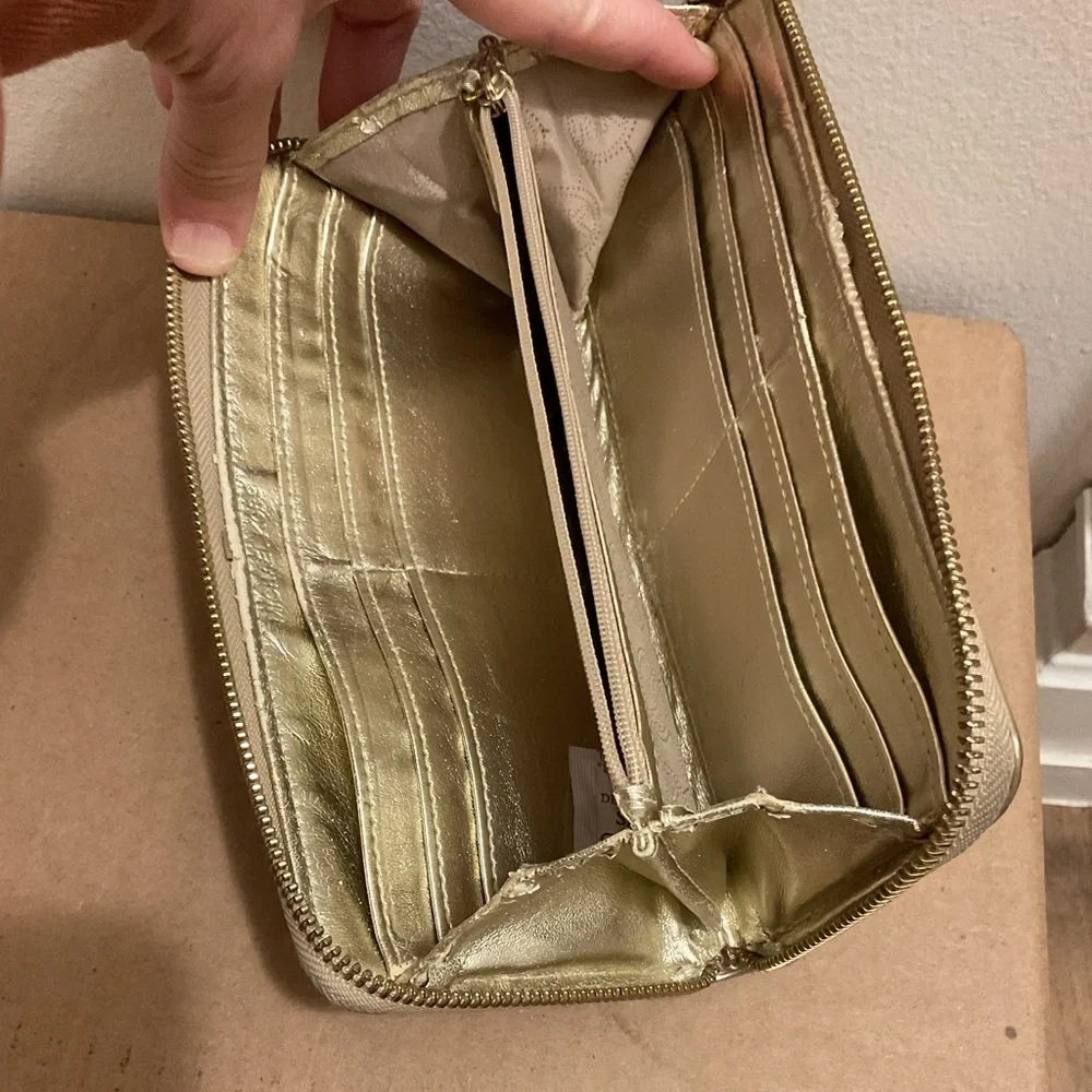 Michael Kors Gold metallic leather Jet Set Zip Around Wallet